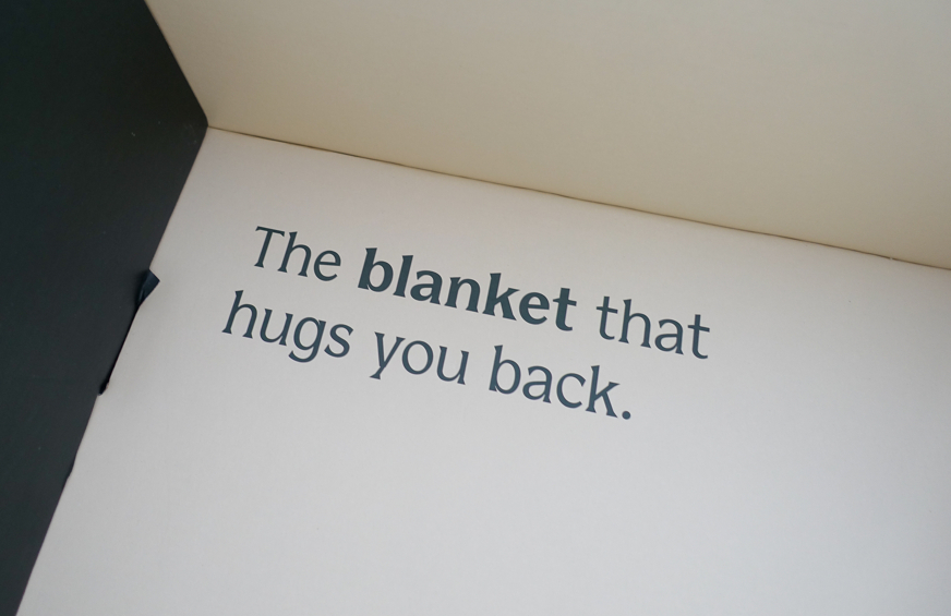 Aeyla mela weighted blanket inside of box